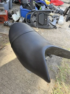 Kawasaki Ultra 300 X 2011-2021 asiento delantero # 53066-3726-13 k Foto 1 de 4