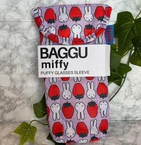 Baggu × Miffy Puffy Brillenetui 18 × 8,5 Erdbeermuster NEU aus Japan - Bild 1 von 3