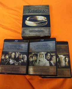 The Lord Of The Rings Extended Edition Blu Ray Disc Trilogy 2011 - Foto 1 di 3