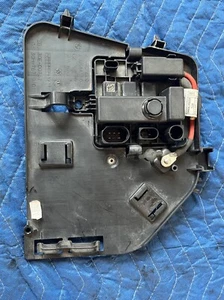 ๐11-16 BMW 528 535 640 650 Integrated Fuse Module Carrier Plate F10 F06 F12 F13 - Picture 1 of 6