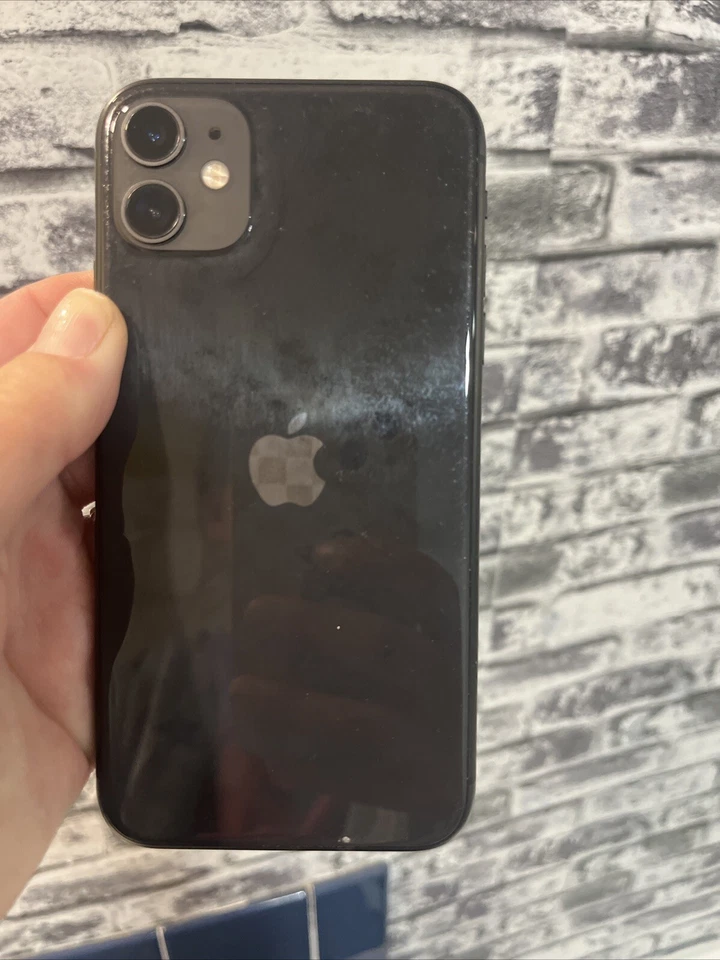 iPhone11 para Verizon Straight Talk con TikTok instalado. Foto 1 de 1