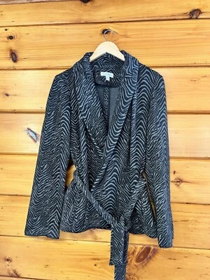 Suéter cárdigan abierto con cinturón estampado de cebra talla 8 de Calvin Klein para mujer Foto 1 de 4