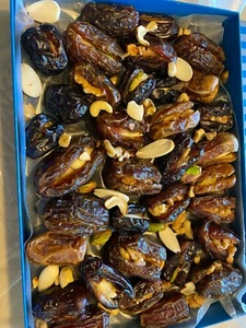 2 LB Assorted Gourmet Dates from Madinah filled with Dry fruits.- free shipping - Picture 1 of 7