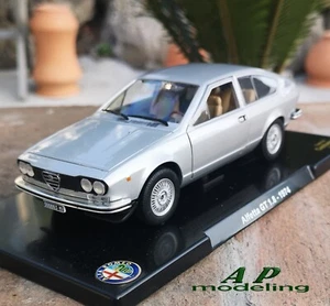 modellino auto 1/24 alfa romeo alfetta GT 1.8 del 1974 modellini vintage - Foto 1 di 13