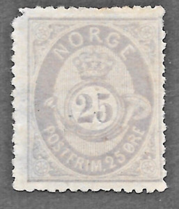 Norway (1877)  - Scott # 28,    MNG   Cat Value $ 500 - Corner Missing