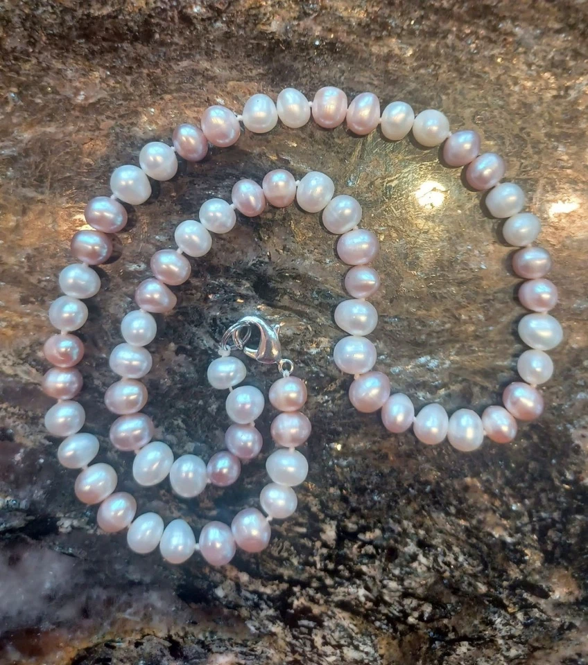 Ожерелье с розовым и белым блестящим культивированным пресноводным жемчугом 6x8 мм, 18 дюймов - Изображение 1 из 4