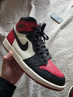 Nike Air Jordan 1 2018 retro High OG I Bred Toe talla 8 Foto 1 de 4