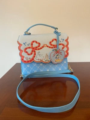 Cartera Danielle Nicole Blancanieves Foto 1 de 4