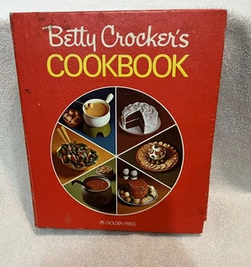 1975 Betty Crocker's Cookbook 25th Printing Pie 5 Ring Binder Book Vintage - Picture 1 of 14