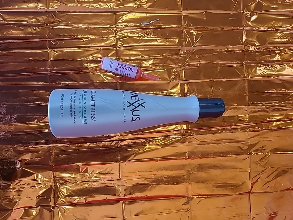 nexxus diametress luscious volume shampoo 13.5 Oz - Image 1 of 2