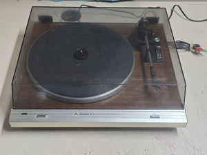 Mitsubishi DP-6 Quartz Lock Automatic Return Turntable w/ Nice Dustcover *TESTED - Picture 1 of 14