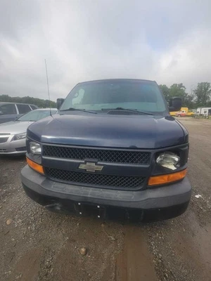 Grille Sealed Beam Headlamps Fits 03-17 EXPRESS 2500 VAN 1600665 - Image 1 of 4