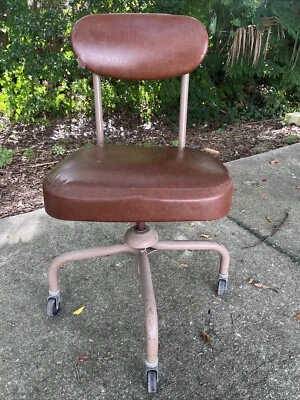 1983 Globe Industrial Metal Swivel Office Chair Manual Adjustable Seat Height - Image 1 of 4