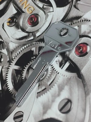 Rolls Royce Bentley Original Yale Key Uncut Blade Brand New Chrome Can’t Find 1 - Image 1 of 4