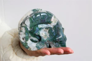 1.3kg Natural Moss Agate Claw Skull Quartz Crystal Skull Carved Reiki Decor Gift - Imagen 1 de 11