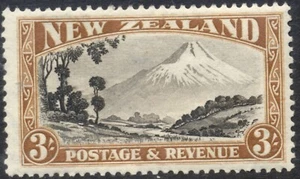 New Zealand 1936 3/- Mt. Egmont, VF mint, p. 14-13x13 1/2, multiple wmk SG590 - Picture 1 of 2