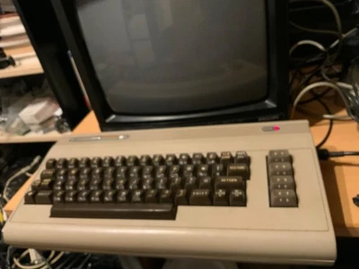 Commodore 64 Brotkasten - Bild 1 von 2