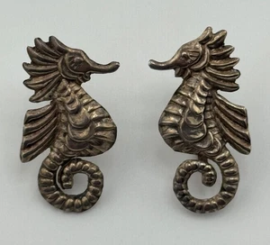 Vintage Mexico Sterling Silver Seahorse Earrings Screw Back - Picture 1 of 15