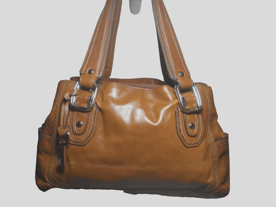 Bolso de hombro/transporte Fossil único de cuero tostado resistente grande con múltiples compartimentos Foto 1 de 4