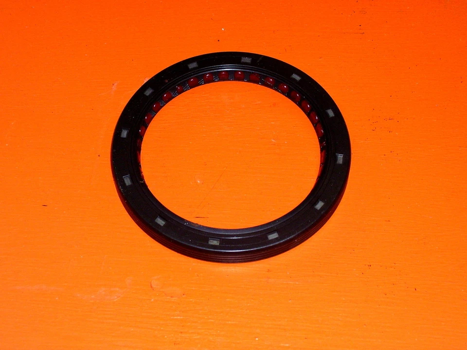 Sello principal trasero Cadillac Sevilla Fleetwood 1985-1995 4,1 4,5 4,9 V8 Foto 1 de 1