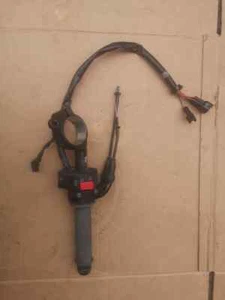 KAWASAKI ZX10R CLIP DERECHO ENCENDIDO COMPLETO CON INTERRUPTORES Y ACELERADOR 2006-2007 - Imagen 1 de 3