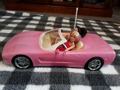 MATTEL BARBIE PINK CORVETTE CONVERTIBLE 2001 SIN MANDO A DISTANCIA  Foto 1 de 4