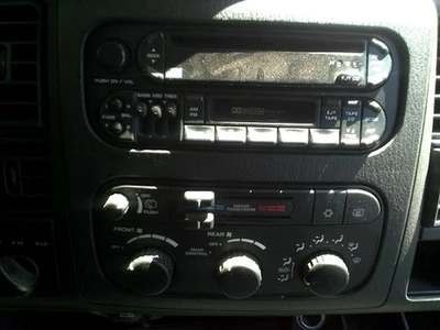 Motor de arranque usado serve: 2001 Dodge Durango 4.7 grau C - Imagem 1 de 4