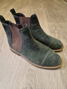 Womens Clarks Somerset Green Suede Leather Low Heel Chelsea Boots, Size 4E - Picture 1 of 5