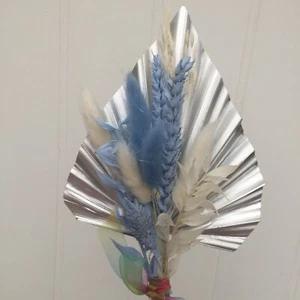 CAKE TOPPER  Medium Silver Palm Spear with Blue White Mix Dried Flower Blooms - Picture 1 of 11