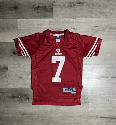 锐步旧金山 49 人队 Colin Kaepernick 球衣 尺寸 小号 青少年 NFL — 第 1/4 张图片