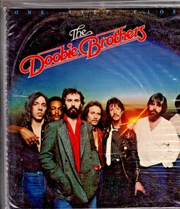 THE DOOBIE BROTHERS on  LP  " ONE STEP CLOSER" rock - Picture 1 of 1