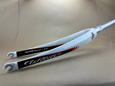 Horquilla de carretera de carbono Wilier 700c NUEVA Foto 1 de 4