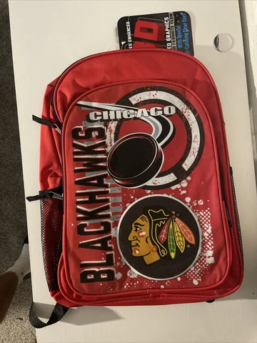NEW Chicago Blackhawks Team Red NHL Hockey Accelerator Backpack Book Bag NWT! Cover