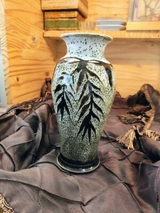Vase White and Brown Speckled Vines 8inx3.5in Modern Decor Very Good - Picture 1 of 8