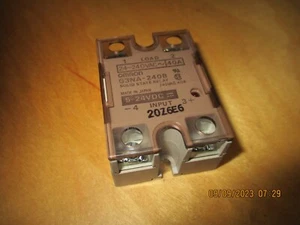 Omron G3NA-240B Halbreiterrelais Relais NEU - Picture 1 of 1