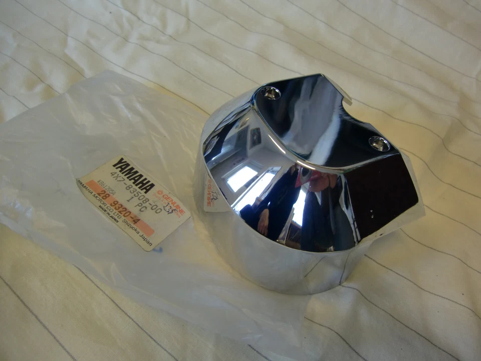 Крышка спидометра Yamaha XV750 XV920 Virago 81-83 4X7-83507-00 новая из старых запасов - Изображение 1 из 1