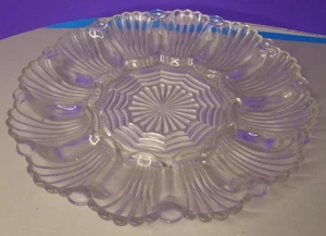 ANCHOR HOCKING MCM Deviled Egg Plate CLEAR PRESSED GLASS 9.5" VINTAGE - Picture 1 of 5