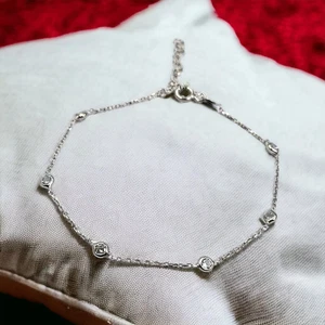 White CZ Stone 925 Sterling Silver Pretty Chain link Bracelet in Beautiful Gift - Picture 1 of 4