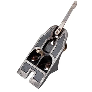 Stanley No. 8 Jointer Plane Frog Assembly For Type 19 Planes (1948-1961) 2-5/8" - Picture 1 of 3