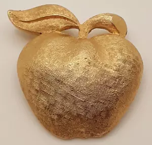 Vintage Coro strukturierte goldfarbene Apfel Obst Brosche 1 1/4" - Bild 1 von 8