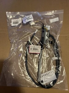 SAMSUNG DA97-17393Q ASSY COVER HINGE BRR9000M,ABS,FDR NEW WI - Picture 1 of 3