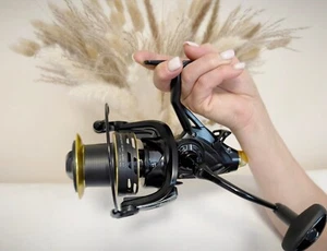 Takumi-S 8000/9000 Angelrolle – Stabil, Ergonomisch & Leistungsstark, Langwurf - Bild 1 von 15