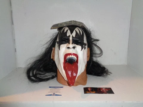Gene Simmons Signed Kiss Mask Demon With COA Beckett RARE Deluxe Cover