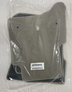 2015-2019 GMC Yukon Chevrolet Tahoe NEW 4 Pc Floor Mat Set OEM GM 84459337 DUNE - Picture 1 of 4