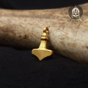 Viking Thor's Hammer Pendant - IX-X Century Scandinavian Reconstruction - Picture 1 of 2
