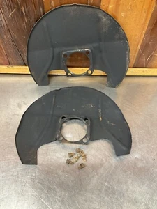 Fiat 124 Spider 68-84 • Original Brake Dust Splash Shield Plate Set, Used. JF19 - Bild 1 von 3