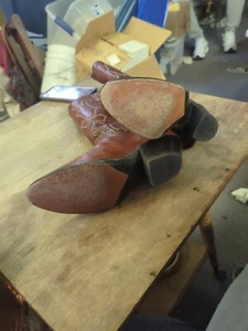 Dan Post Herren Kamel Wasserschlange runde Zehenpartie Cowboy Westernstiefel Größe 9D - Bild 1 von 3
