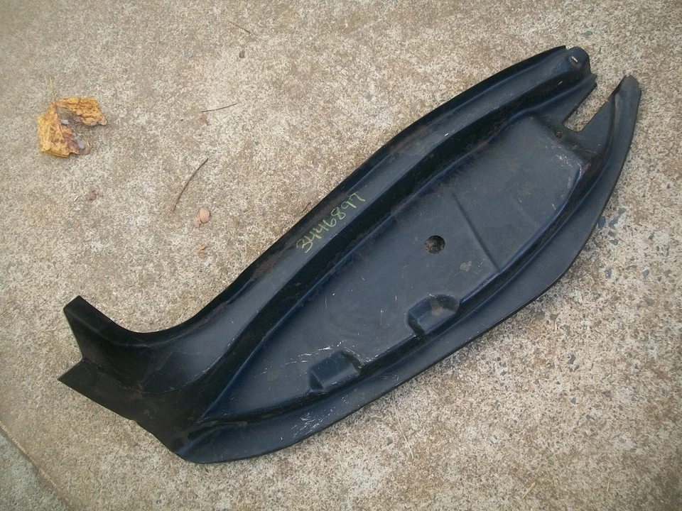 Ремонтная панель стойки замка со стороны водителя Plymouth Fury 1972 1973 годов выпуска новая из старых запасов 3446897 - Изображение 1 из 2