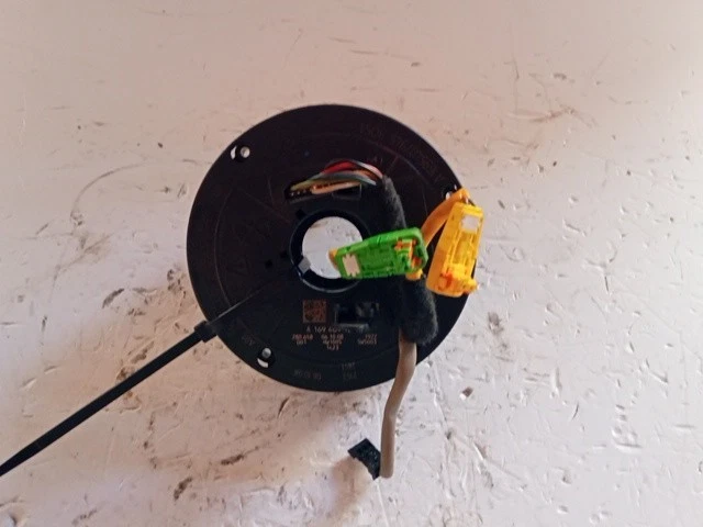 CONTATTO SPIRALATO PER MERCEDES Classe B W245 1° Serie A1694641218 (05>11) - Immagine 1 di 1