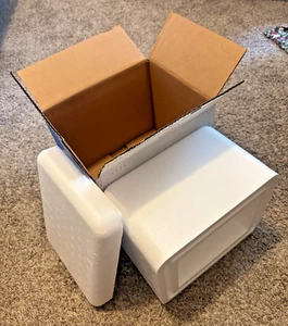 Insulated Styrofoam Cooler Shipping Kit Incl Box, Foam Insert, 2x Ice Paks NICE! - Picture 1 of 3